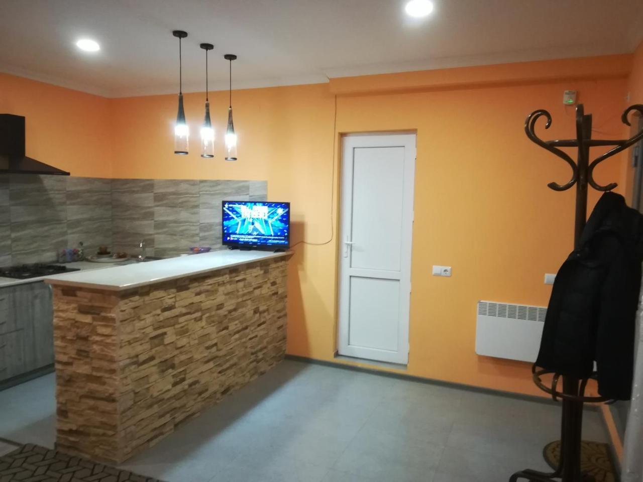 12 Maksim Gorki Street Lejlighed Tbilisi Eksteriør billede